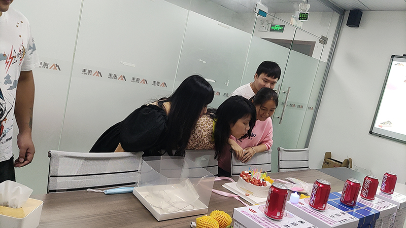 員工生日會(huì)|為愛而聚,感恩遇見 員工生日會(huì)|為愛而聚,感恩遇見