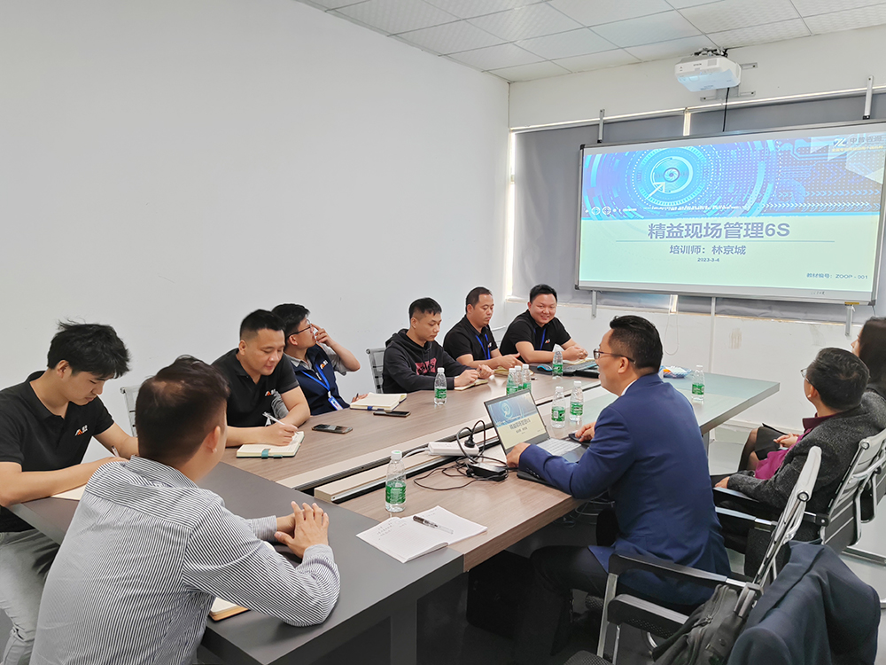 著力提升企業(yè)管理創(chuàng)新能力！諾豐導熱材料企業(yè)開展精益管理培訓 為企業(yè)賦能添力